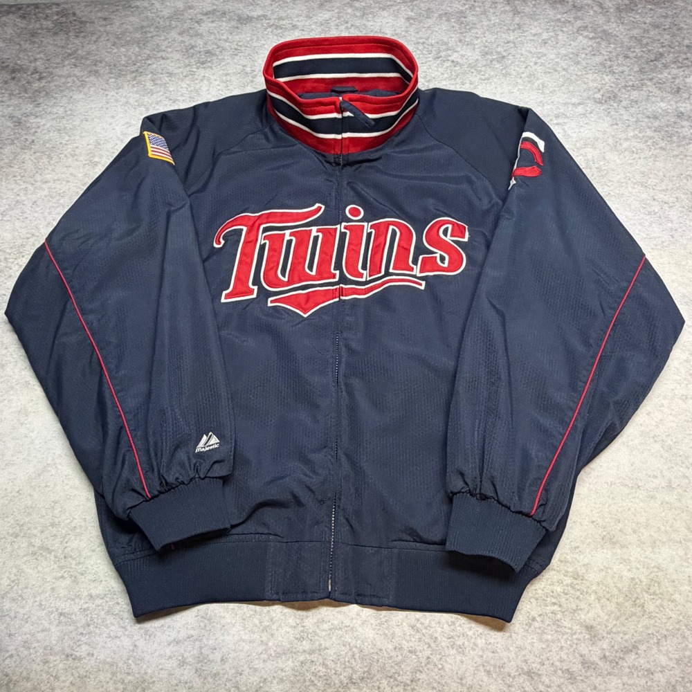 VTG Minnesota Twins Mens XL Navy Blue Majestic Authentic Embroidered Logo Jacket